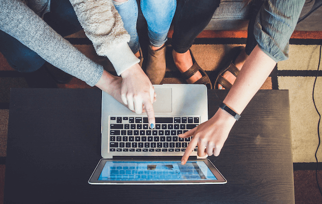 Iscriviti, scegli il servizio, confronta prezzi, tipologia e profili.